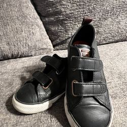 Boys Converse