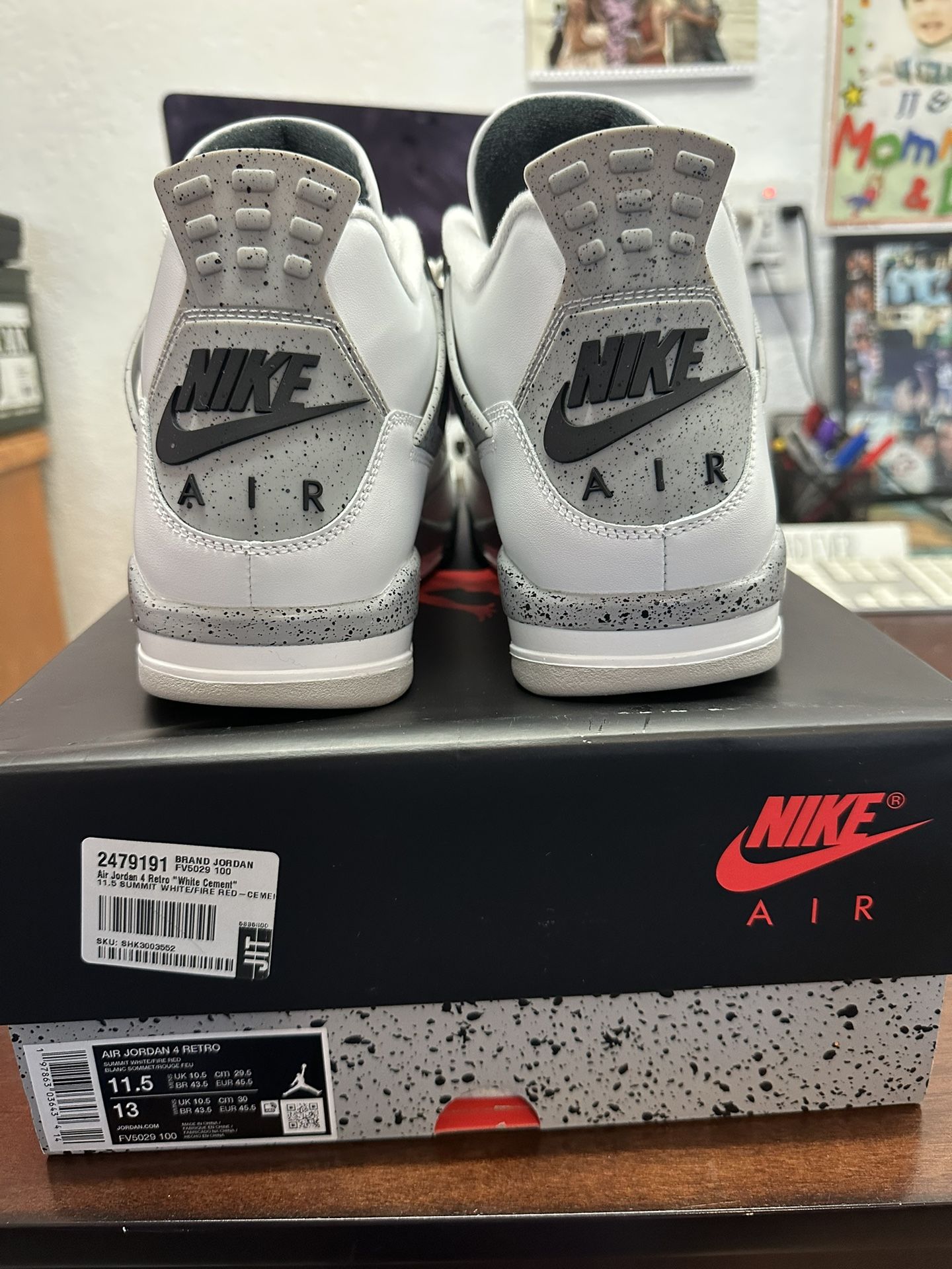 Air Jordan 4 retro White Cement