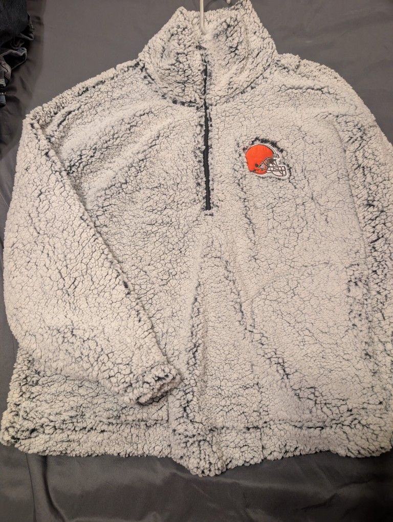 Browns sweater - Size L