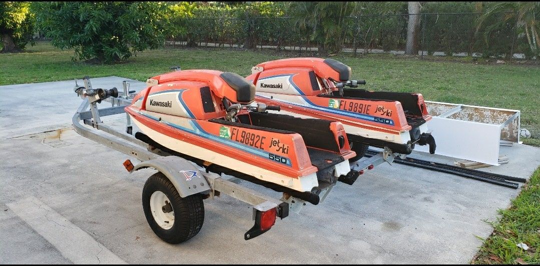 Kawasaki JS550 stand up jet skis for Sale in West Palm Beach, FL - OfferUp