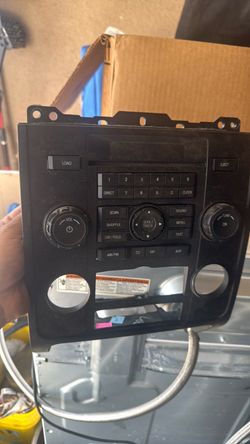 2008-2012 escape original stereo with cover