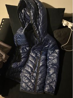 navy blue guess puffer coat size small