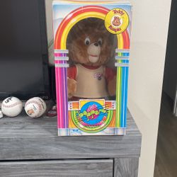 Teddy ruxpin Bear