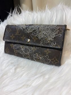 Louis Vuitton Monogram Dentelle Sarah Wallet Limited Edition Metallic Lace Embroidery