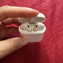 Apple AirPods 2nd Generation 