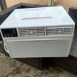 AC Window 10000 BTU