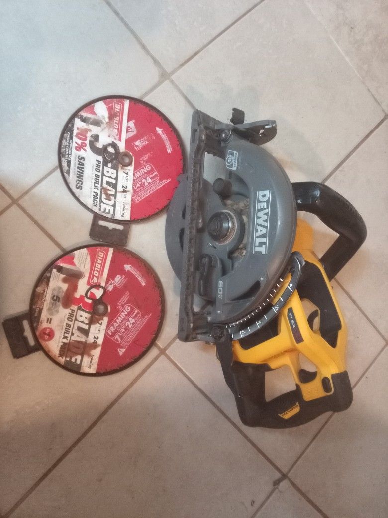 DeWalt Flexvolt