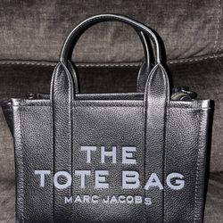 Marc Jacobs The Leather Small Tote Bag