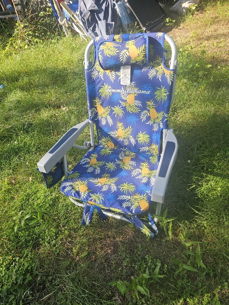 Price Is Firm.. Tommy Bahama Backpack Beach Chair With Cooler And Pouch