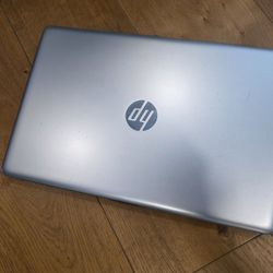 HP 15" Laptop Intel i5, 16gb Ram, DVD Writer, Touchscreen