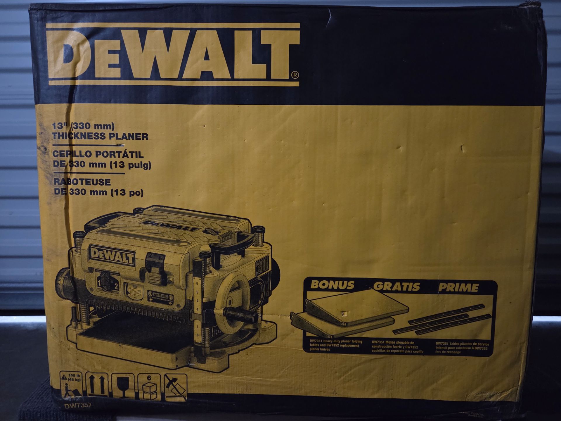 Dewalt Heavy-Duty 2-Speed Bench Planer 13"