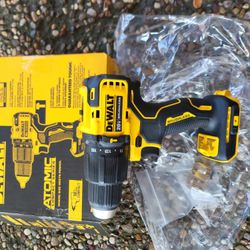 ATOMIC 20V MAX Cordless Brushless Compact 1/2 in. Hammer Drill (Tool Only)