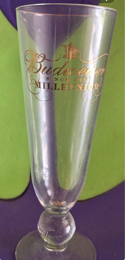 Budweiser Millennium Pilsner Beer Glasses lot of 48