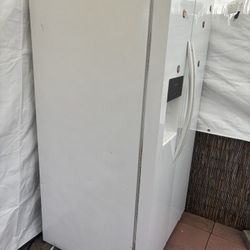 FREE SIDE BY SIDE FRIGIDARE FRIDGE