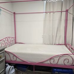 Twin Kid Bed 