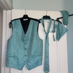 Men’s Vest Large Tie & Bow Tie Wedding Prom Homecoming Formal 