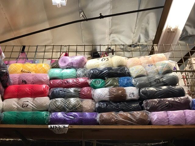 Mexican yarns/ hilos y estambres mexicanos