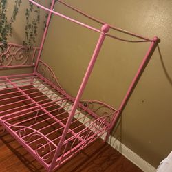 Full Size Girls Bed
