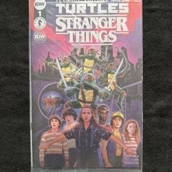 IDW TMNT TURTLES STRANGER THINGS #1 Foil 2023 SDCC Comic Con Exclusive Brand New