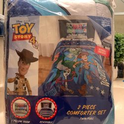Disney TOY STORY COMFORTER SET TWIN/FULL COMFORTER : 72IN. X 86IN. STANDARD SHAM: 20IN. X 26IN. 