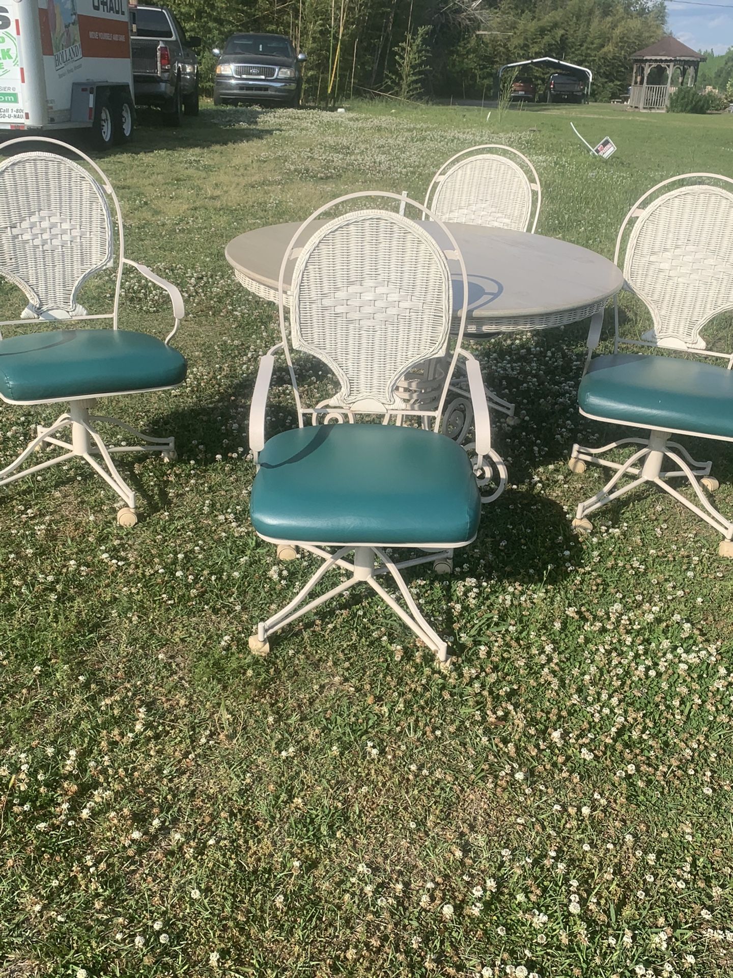 TABLESET