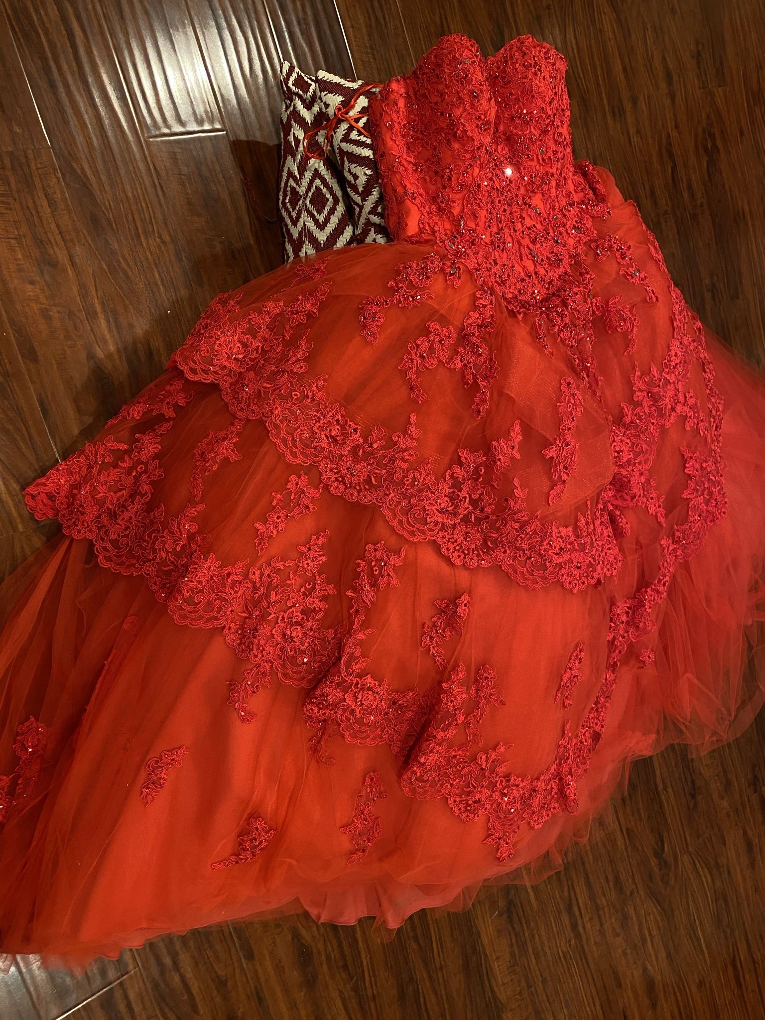 QuiceƱera Dress $400 OBO