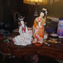 Korean And Chinese Ladie Statues