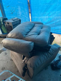 2 peice reclining sofa