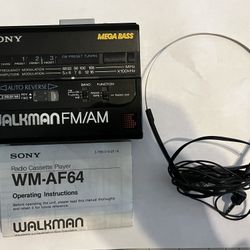 Vintage  Sony Walkman AF64, Made In Japan, Radio Works W/manual & MDR-W10 Earph