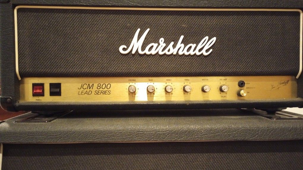 Marshall JCM 800 100w 2203 Amp