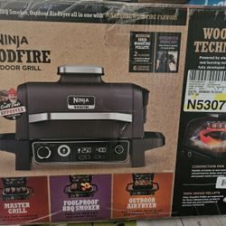 Ninja Wood Outdoor Grill