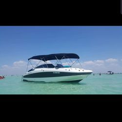 2011 Hurricane Sundeck 22’