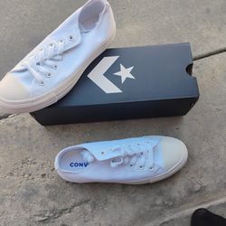 Brand New women shoes size 7