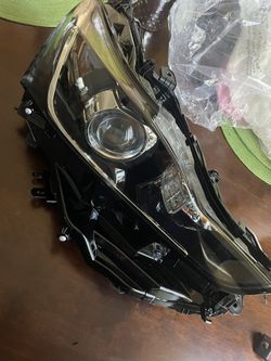 New 2017 Lexus Is200t F Sport Passenger Headlight