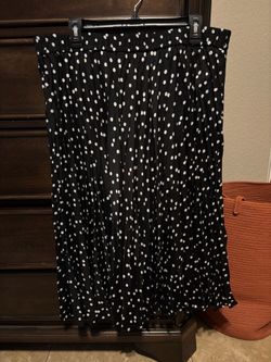 Polka dot pleated long skirt size XL