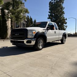 2012 Ford F-250 Super Duty - LOW MILES - WARRANTY!!!