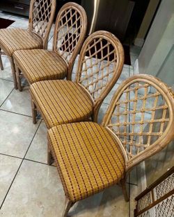 4 Vintage Wicker Rattan Chairs