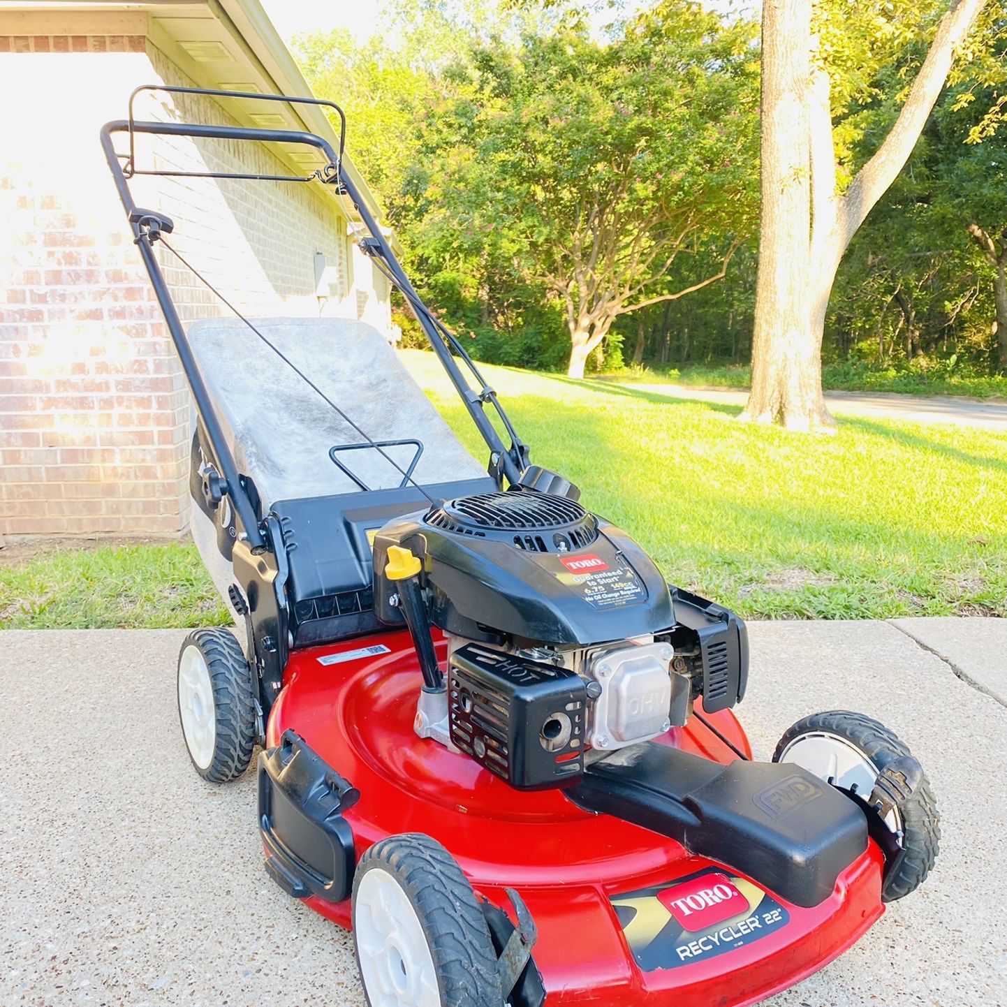 Toro recycler self propelled lawn online mower