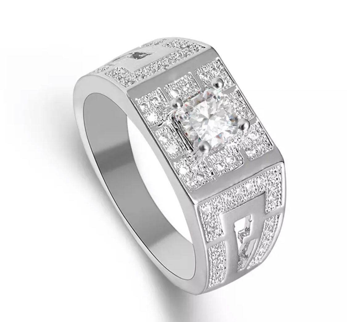 New 18 k white gold men’s wedding ring engagement ring