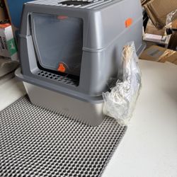 Brand New Fitrobust Stainless steel sandbox with lid XL