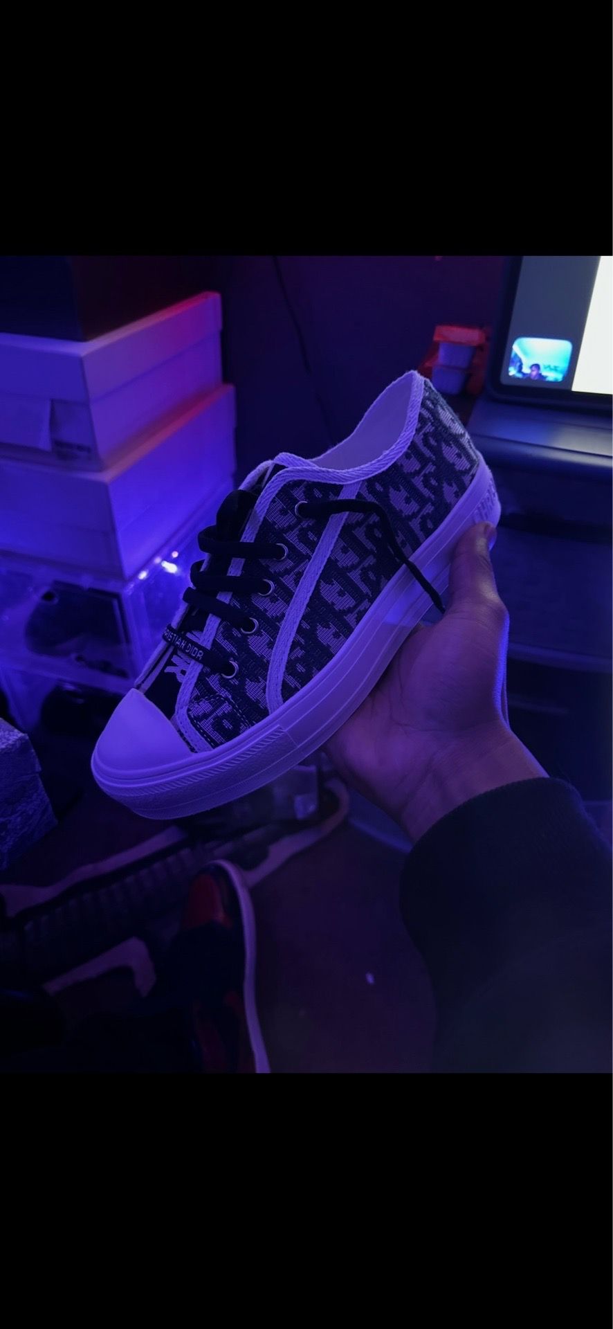 Woman Dior shoes