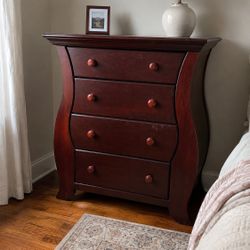 Baby Cache Oxford 4-Drawer Contemporary Chest