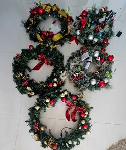 Christmas Wreaths X 5