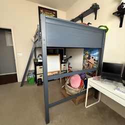 Full size loft frame bed