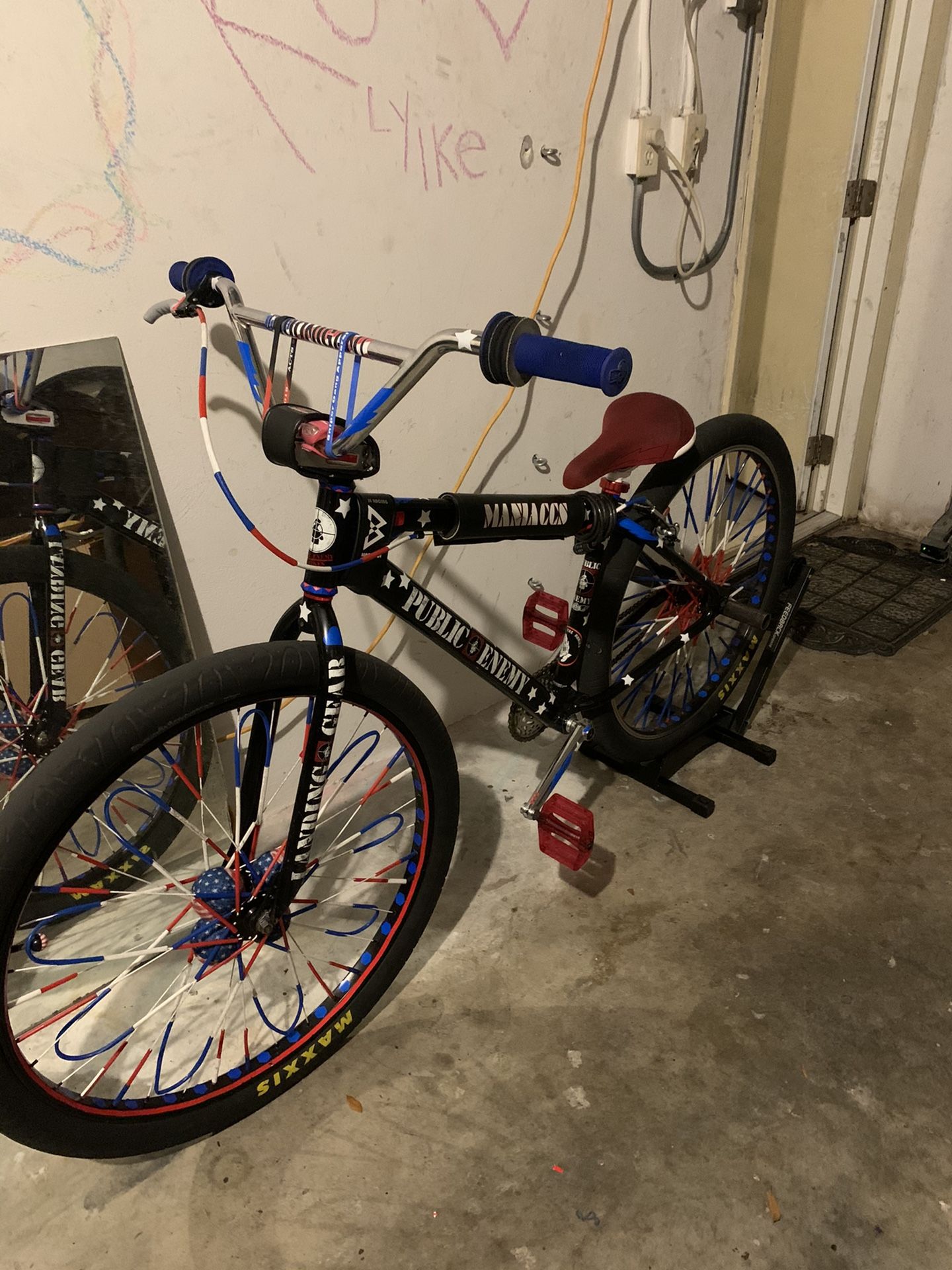 2017 se public enemy big ripper for Sale in Pembroke Park, FL - OfferUp