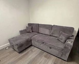 New Sleeper Sectional Couch with USB, Cup Holders and Storage! Free Delivery 🚚!