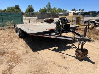 3 axle hauling trailer