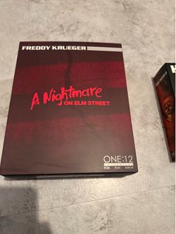 Mezco Freddy Krueger ( A nightmare on elm Street)