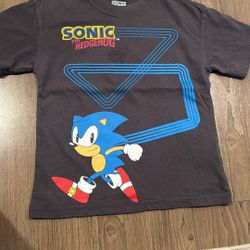 Sonic Tshirt Size 3