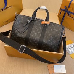 New 𝐋𝐕 𝐥𝐨𝐮𝐢𝐬 𝐯𝐮𝐢𝐭𝐭𝐨𝐧 Bag